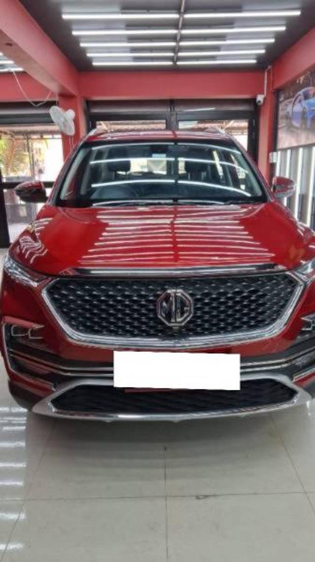 https://images10.gaadi.com/usedcar_image/4640085/original/processed_b47f7993-b79a-4d26-b0a4-15485d7422c9.jpg?imwidth=6400