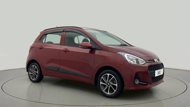 https://images10.gaadi.com/usedcar_image/4640088/original/5e23905e3c1d379a7ef2b577de816c35.jpg?imwidth=6400