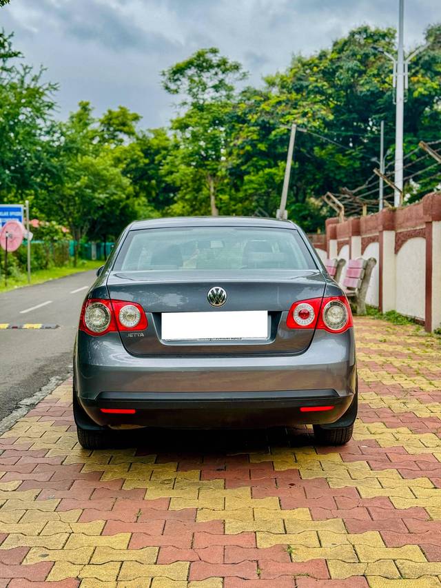 https://images10.gaadi.com/usedcar_image/4640158/original/processed_2f97951e6773dd6785613c3d2664414f.jpg?imwidth=6402