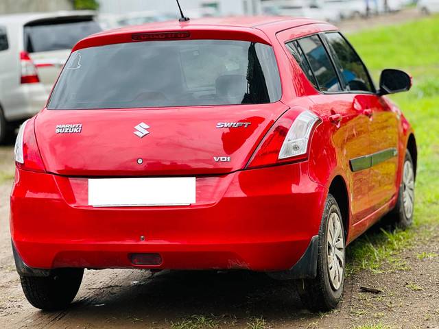 https://images10.gaadi.com/usedcar_image/4640172/original/processed_86389826-7097-4932-87f0-d84b4b0c9094.jpg?imwidth=6402