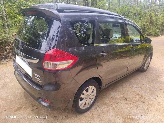 https://images10.gaadi.com/usedcar_image/4640181/original/processed_ea860f5b-0a14-4ba5-ad9d-aa55adc5d207.jpg?imwidth=6401