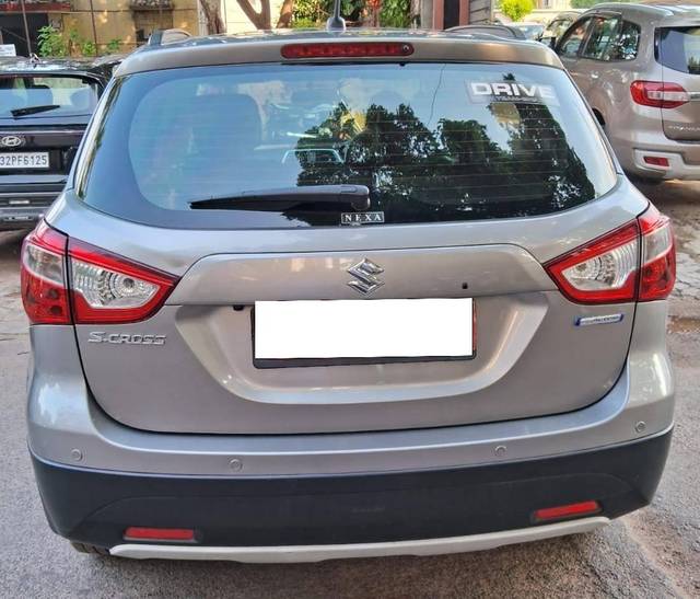 https://images10.gaadi.com/usedcar_image/4640189/original/processed_630fa9df582532e43af982d2a751515b.jpg?imwidth=6402