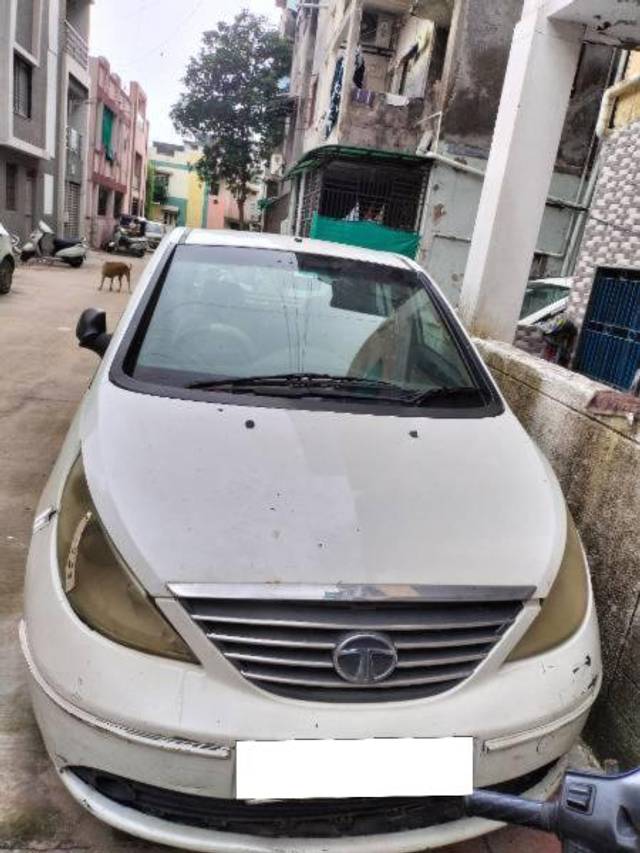 https://images10.gaadi.com/usedcar_image/4640222/original/processed_cd985845-0024-4c6f-a341-1592e68f2d88.jpg?imwidth=6401