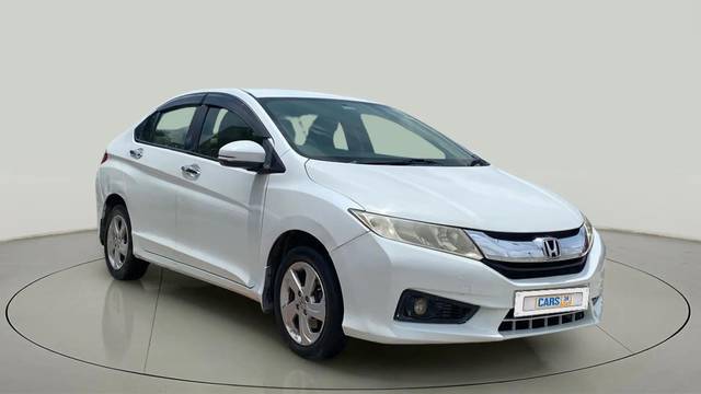 https://images10.gaadi.com/usedcar_image/4640223/original/65110212f16441482239994dd25de17e.jpg?imwidth=6400