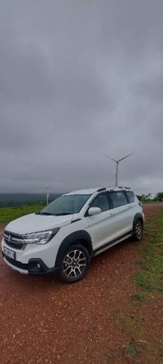 https://images10.gaadi.com/usedcar_image/4640229/original/processed_21098631-ab46-451f-a255-5db567e4173e.jpg?imwidth=6401