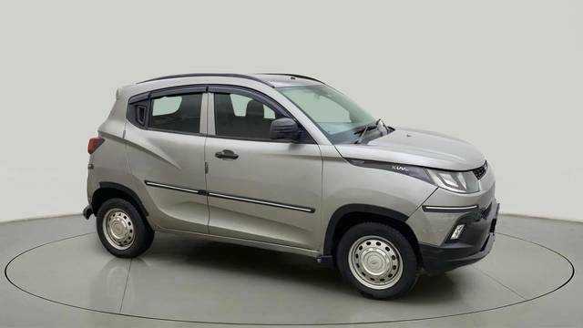 https://images10.gaadi.com/usedcar_image/4640304/original/588ad7ad49445b640b2116217e659fc7.jpg?imwidth=6400