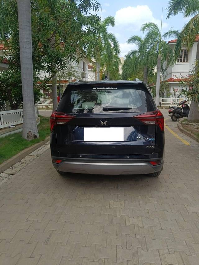 https://images10.gaadi.com/usedcar_image/4640324/original/processed_05a3074613991fa124f392a455c2f753.jpg?imwidth=6401