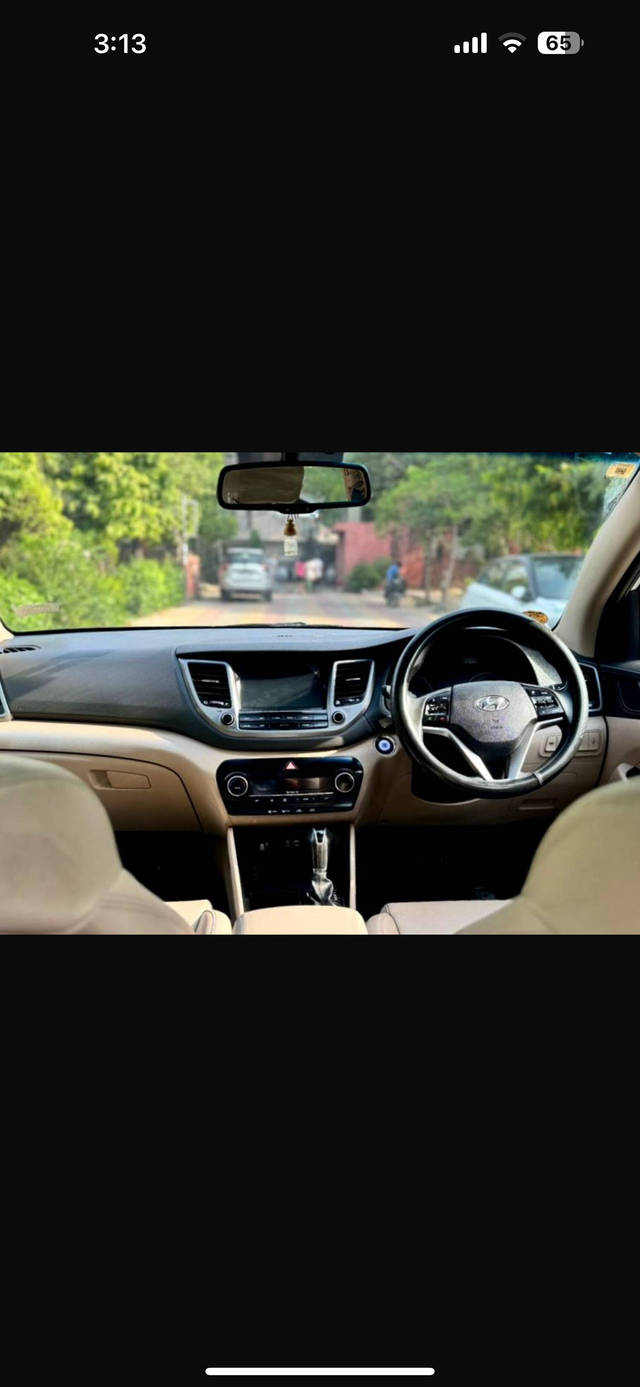 https://images10.gaadi.com/usedcar_image/4640326/original/processed_84613d74-9001-4b30-bedc-3e100f3010fb.png?imwidth=6402