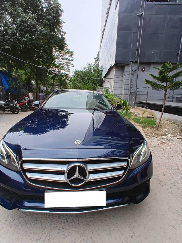 https://images10.gaadi.com/usedcar_image/4640331/original/processed_dac0137f91ed01a7ba15c93f9bab951d.jpg?imwidth=6401