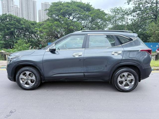 https://images10.gaadi.com/usedcar_image/4640333/original/processed_ab879ccb729d82411433f5b9e9cf2ac5.jpg?imwidth=6402