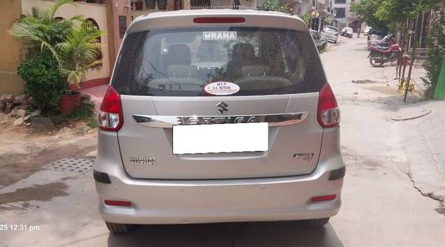 https://images10.gaadi.com/usedcar_image/4640351/original/processed_4c93c7939162737842235eaeacb3eaef.jpg?imwidth=6401