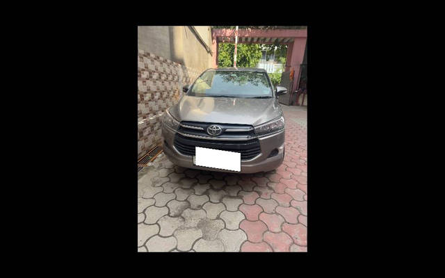https://images10.gaadi.com/usedcar_image/4640357/original/processed_cc0228c8-3e81-4e4f-9f24-8525d6a1ed90.png?imwidth=6402