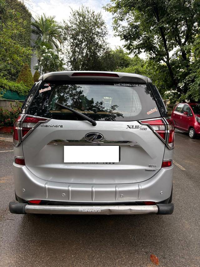 https://images10.gaadi.com/usedcar_image/4640391/original/processed_a4136553a2cae8061d56982a3dc4e70c.jpg?imwidth=6402