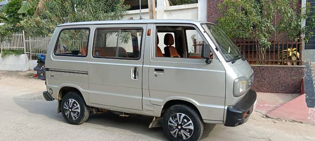 https://images10.gaadi.com/usedcar_image/4640451/original/5ac34e2a235ec9f3532759e3e0b78b92.jpg?imwidth=6400
