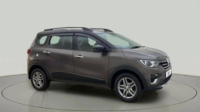 https://images10.gaadi.com/usedcar_image/4640452/original/66bce9cfc5ac4464f76c6d6e7065a528.jpg?imwidth=6400