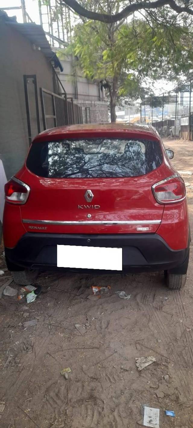 https://images10.gaadi.com/usedcar_image/4640481/original/processed_88815cb9b1d4a637a4dd53dd5436ab6e.jpg?imwidth=6402