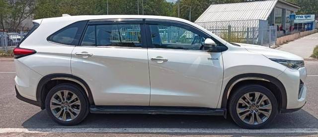https://images10.gaadi.com/usedcar_image/4640493/original/processed_595671349d357049355b40fc71aa06ba.jpg?imwidth=6401