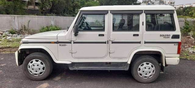 https://images10.gaadi.com/usedcar_image/4640527/original/processed_48d29c1914af60290d8fa42c3cb8f2a2.jpg?imwidth=6402