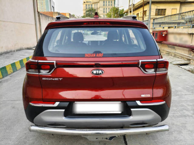 https://images10.gaadi.com/usedcar_image/4640529/original/processed_14563a26ed6f48bbbf3f2d5c685ab8bc.png?imwidth=6402