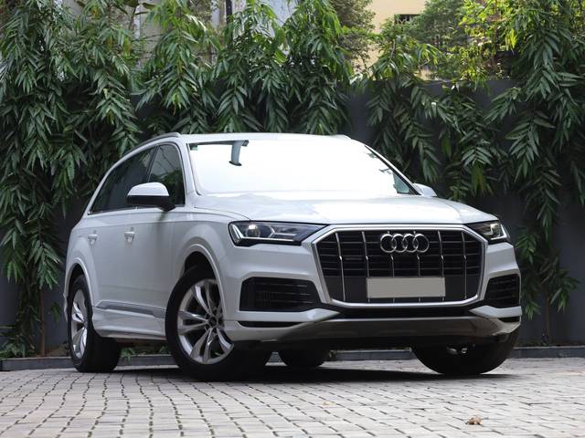 https://images10.gaadi.com/usedcar_image/4640538/original/97b6d7b2a044f1b4387730ab9946ac73.jpg?imwidth=6400