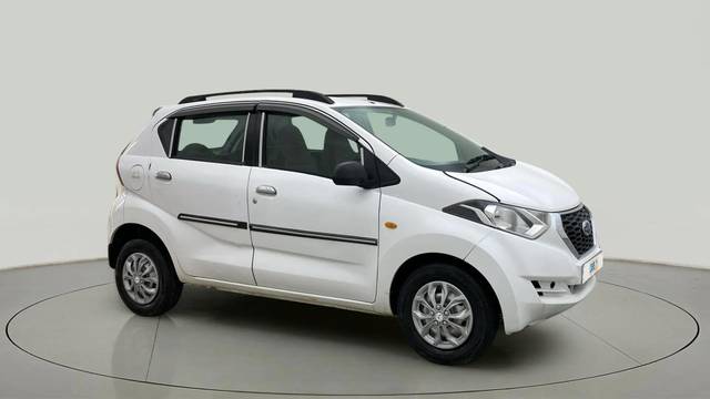 https://images10.gaadi.com/usedcar_image/4640575/original/6b5a1cec5e4e19cab5c7e9bb51d1bb4f.jpg?imwidth=6400