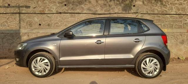 https://images10.gaadi.com/usedcar_image/4640580/original/processed_e7f858e5adb069c0a301486efeae8df4.jpg?imwidth=6402