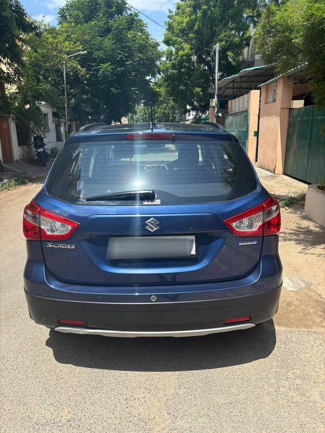 https://images10.gaadi.com/usedcar_image/4640588/original/processed_69808c430644d2e6c22044007cc030ce.jpg?imwidth=6402