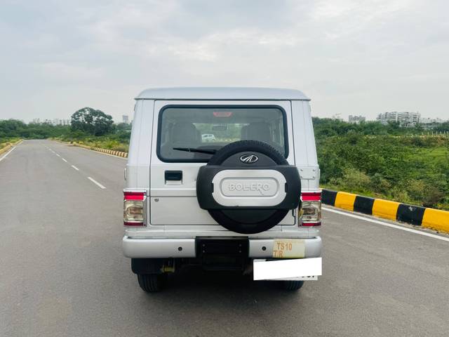 https://images10.gaadi.com/usedcar_image/4640598/original/processed_588755c01a2021098278997f6c510671.jpg?imwidth=6402