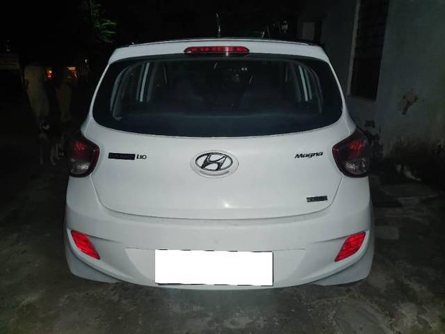 https://images10.gaadi.com/usedcar_image/4640605/original/processed_2582640e-f427-4c82-8d3b-1cb0d5e06444.jpg?imwidth=6401