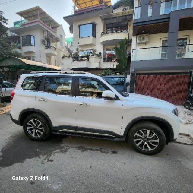 https://images10.gaadi.com/usedcar_image/4640610/original/processed_28cbe78c-6fa7-4389-bb9b-d7dd5f348fe2.jpg?imwidth=6400