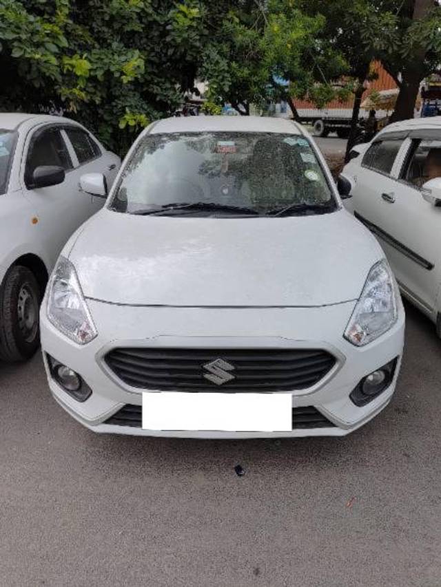 https://images10.gaadi.com/usedcar_image/4640613/original/processed_4f3a6be4-08db-4296-87ff-01a61dead460.jpg?imwidth=6400