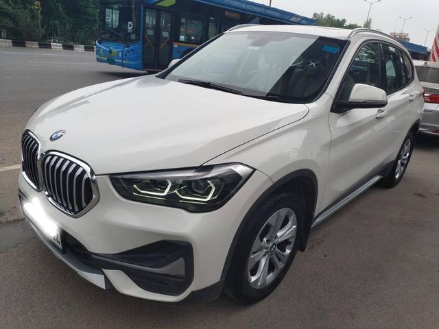 https://images10.gaadi.com/usedcar_image/4640716/original/processed_e2ce6afdc3858e00e70965093ac66c4a.jpeg?imwidth=6400