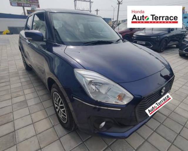 https://images10.gaadi.com/usedcar_image/4640737/original/2820c84e41c99f4280943916c39ed3fd.jpeg?imwidth=6400