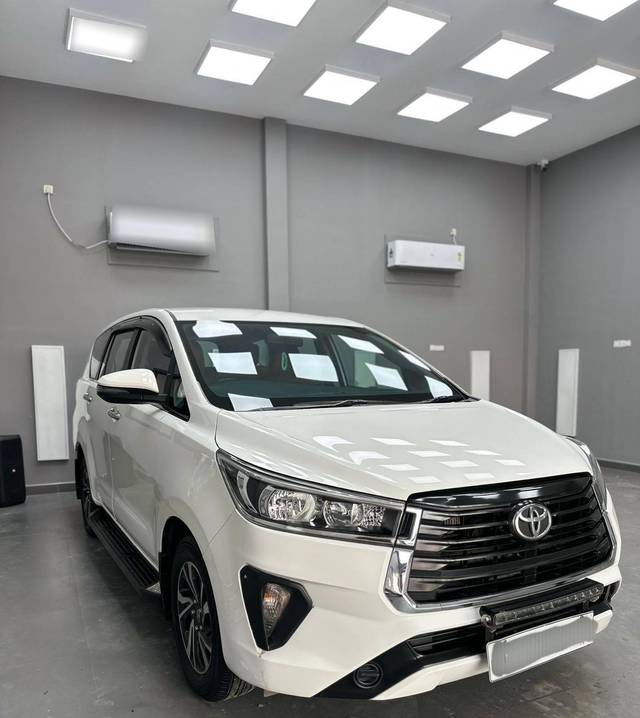 https://images10.gaadi.com/usedcar_image/4640743/original/processed_787a806a52225185c382a0160080ca0f.jpg?imwidth=6400
