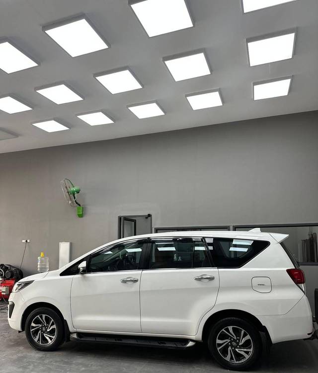 https://images10.gaadi.com/usedcar_image/4640743/original/processed_bae051949ca79b953ffa90b1d6b501df.jpg?imwidth=6401