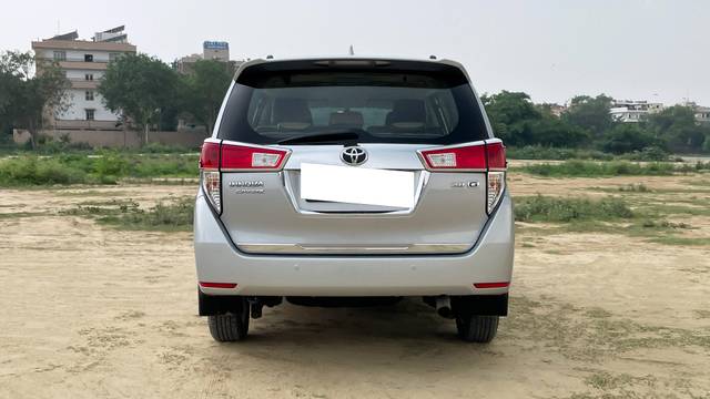 https://images10.gaadi.com/usedcar_image/4640748/original/processed_7e6d773550ea9f134ea067cfcc8957bc.JPG?imwidth=6402