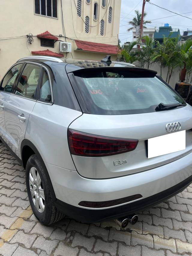 https://images10.gaadi.com/usedcar_image/4640758/original/processed_b30fb80b5b8a21c19a2be3eb4a6bb1b0.jpg?imwidth=6402