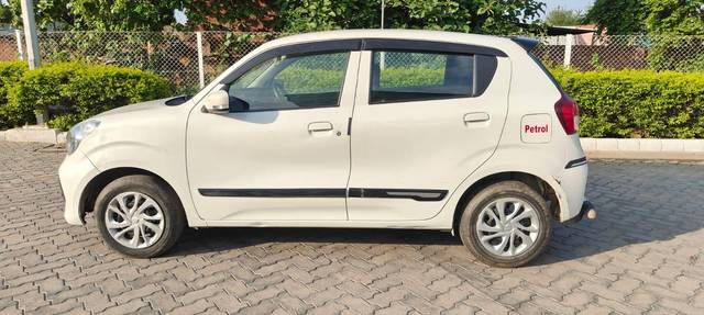 https://images10.gaadi.com/usedcar_image/4640759/original/processed_26f196c493112fb8aa98ea343dc76634.jpeg?imwidth=6400