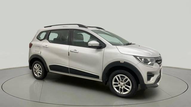 https://images10.gaadi.com/usedcar_image/4640779/original/1dbe1bfd9d10030b3e8d85efac260bb2.jpg?imwidth=6400