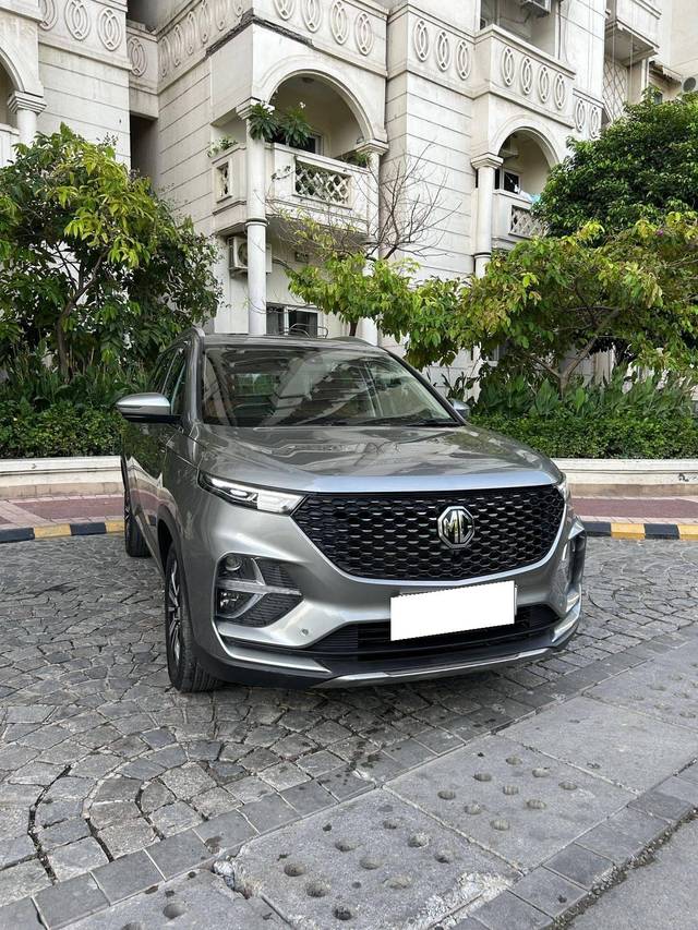 https://images10.gaadi.com/usedcar_image/4640783/original/processed_a609336856a6f1ff2574d37e9f872b46.jpg?imwidth=6400