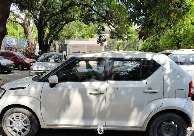 https://images10.gaadi.com/usedcar_image/4640793/original/processed_e4d8cc6bd423ed28be38689c73b612ad.jpg?imwidth=6402
