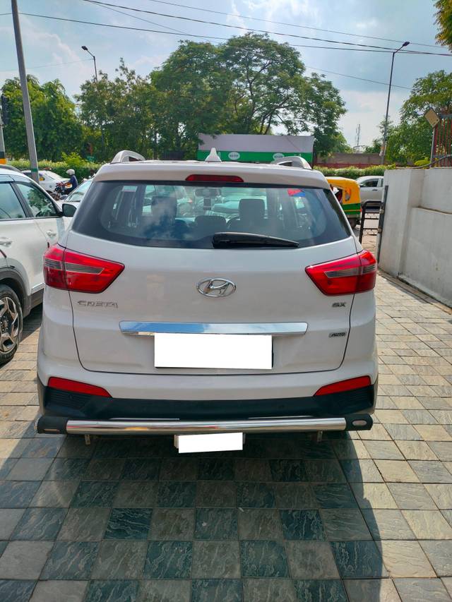 https://images10.gaadi.com/usedcar_image/4640811/original/processed_d47d5ff22e725a9e10fc50266f8e78f5.jpg?imwidth=6401