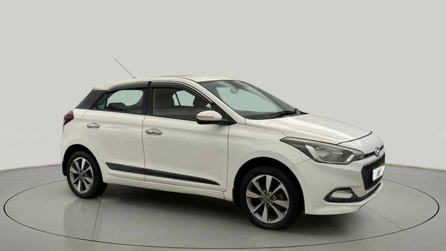 https://images10.gaadi.com/usedcar_image/4640899/original/9ba3b334367eeed98a29bb4939834cf7.jpg?imwidth=6400
