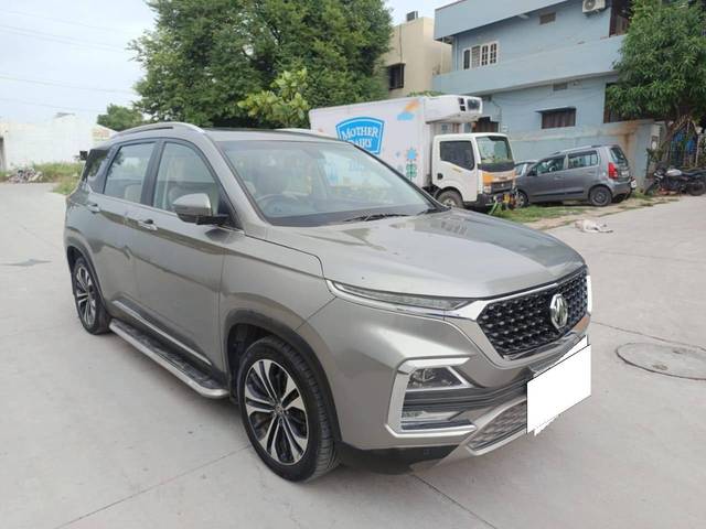 https://images10.gaadi.com/usedcar_image/4640902/original/processed_accdcc21ba931e0f69f2386d7d62f11a.jpg?imwidth=6400