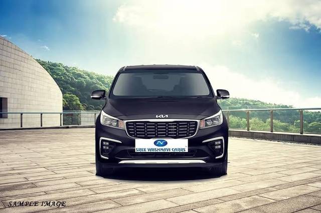 https://images10.gaadi.com/usedcar_image/4640960/original/processed_de5ef3f51d878e90b0f990e089df8794.jpeg?imwidth=6402