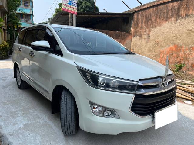 https://images10.gaadi.com/usedcar_image/4640964/original/processed_6dd40822-14b8-49e8-bd54-0641a3d200c9.jpg?imwidth=6400