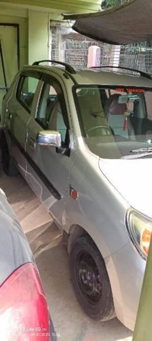 https://images10.gaadi.com/usedcar_image/4640976/original/processed_66952659-aa97-4cda-a51e-eeb3b2a48d1c.jpg?imwidth=6401