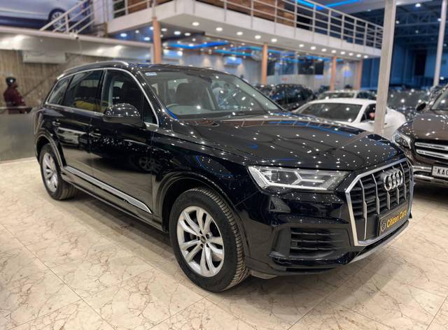https://images10.gaadi.com/usedcar_image/4640981/original/processed_0cd5474aa28a0fb10df56ff705e256b5.jpg?imwidth=6400