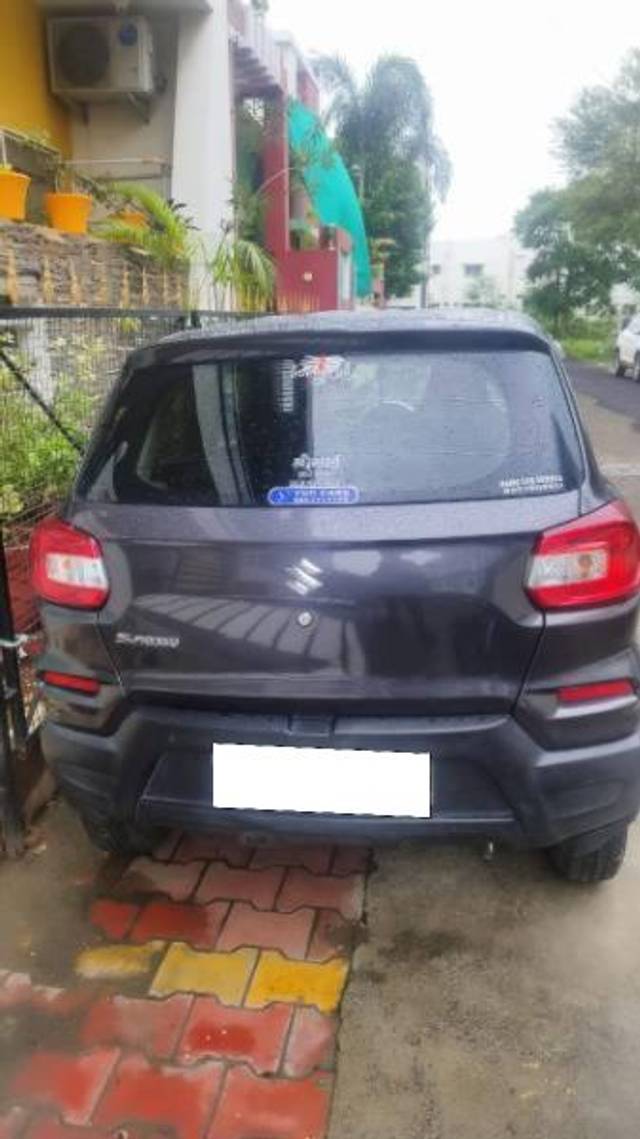 https://images10.gaadi.com/usedcar_image/4640989/original/processed_6a7a0da3-9ec1-40f9-b89d-17578ee528ed.jpg?imwidth=6401
