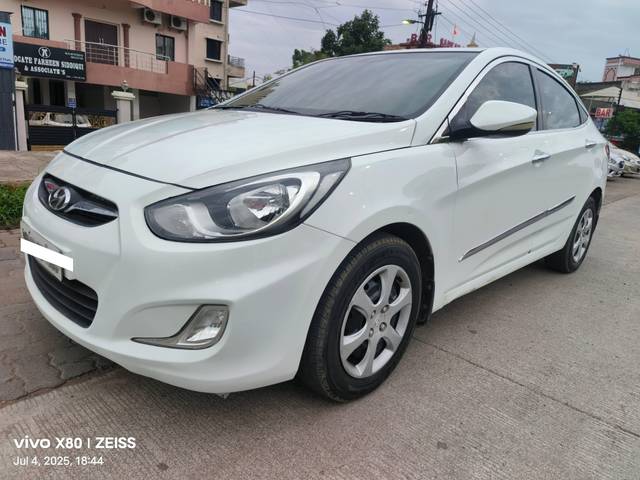 https://images10.gaadi.com/usedcar_image/4641061/original/processed_7e2e18c7b226df27aea6ce7099fcc54c.jpg?imwidth=6400